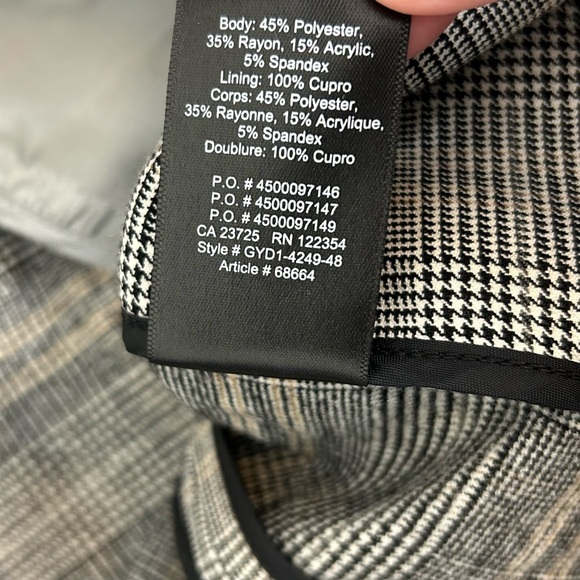 Babaton Power Hip Blazer Size 2 Grey Plaid - Picture 9 of 11
